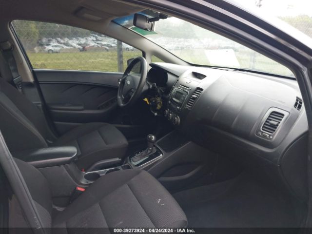 3KPFK4A78HE073143 KIA FORTE LX