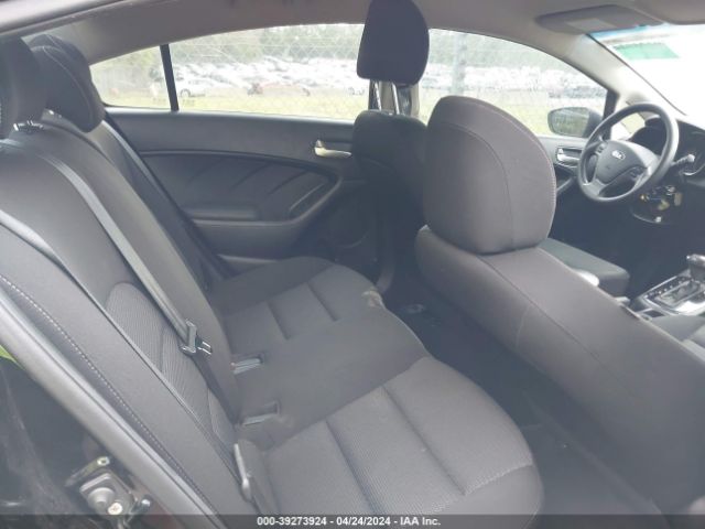 3KPFK4A78HE073143 KIA FORTE LX