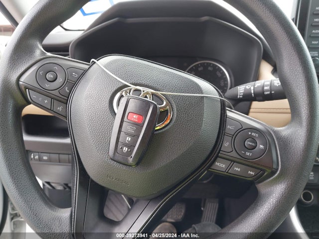 Toyota Rav4 Xle 2020 2T3W1RFV3LW077900 Image 10