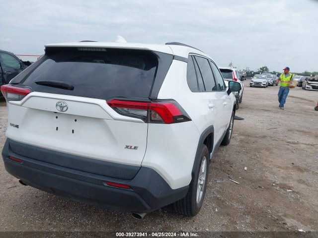 Toyota Rav4 Xle 2020 2T3W1RFV3LW077900 Image 3