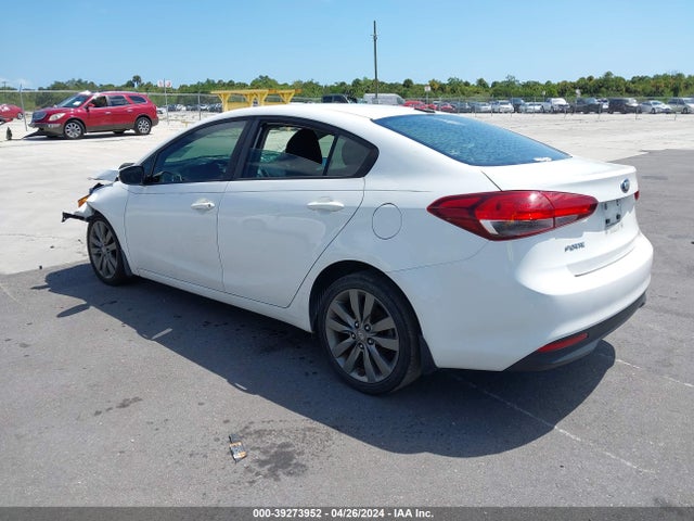 KIA FORTE LX 2018 3KPFK4A78JE236007 Image 3
