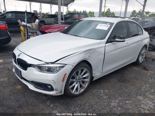 BMW 320i 2016 WBA8A9C58GK618867 Image 2