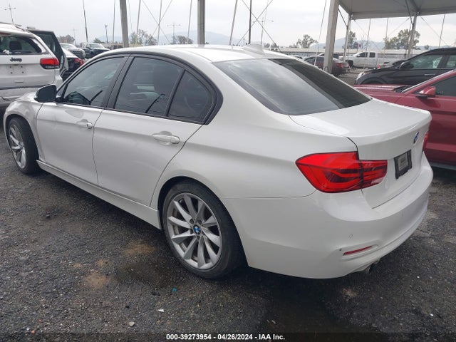 BMW 320i 2016 WBA8A9C58GK618867 Image 3