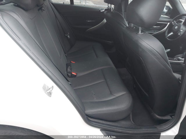 BMW 320i 2016 WBA8A9C58GK618867 Image 8