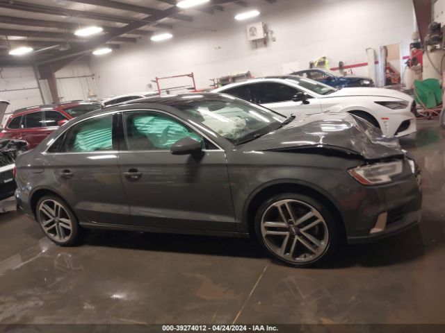 WAUAUGFF4K1023840 Audi A3 40 Premium/40 Titanium Premium