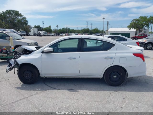 3N1CN7AP9HK438557 Nissan Versa 1.6 Sv