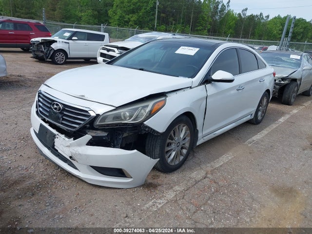 Hyundai Sonata Limited 2015 5NPE34AF5FH222861 Image 2