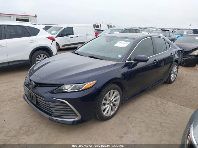 Toyota CAMRY LE 2022 4T1H11AK6NU046871 Image 2