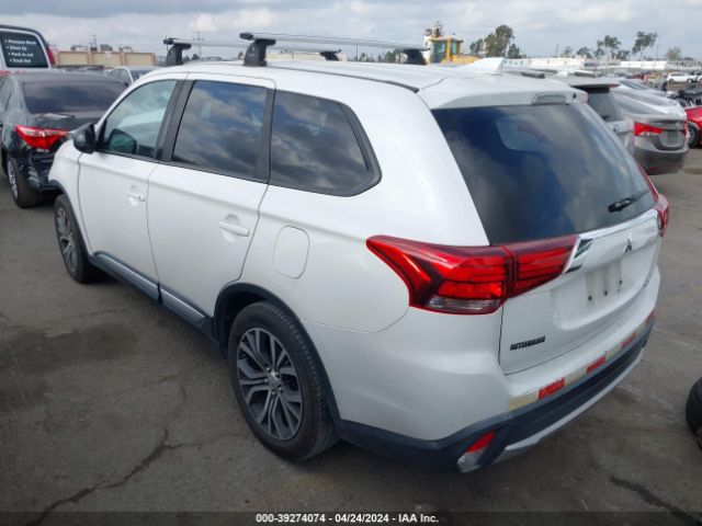 JA4AD2A31HZ065308 Mitsubishi Outlander Es