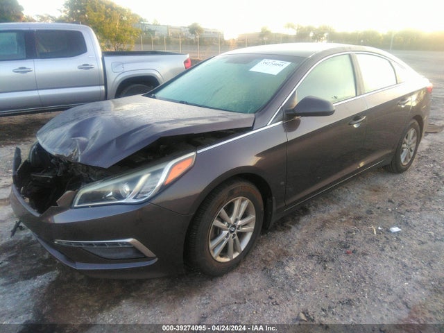 Hyundai SONATA SE 2015 5NPE24AF5FH237833 Image 2