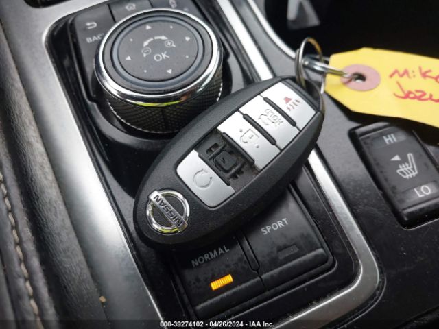 1N4AA6AP7HC398422 Nissan Maxima 3.5 Sl