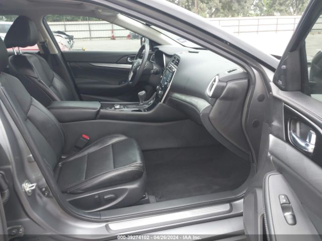 1N4AA6AP7HC398422 Nissan Maxima 3.5 Sl