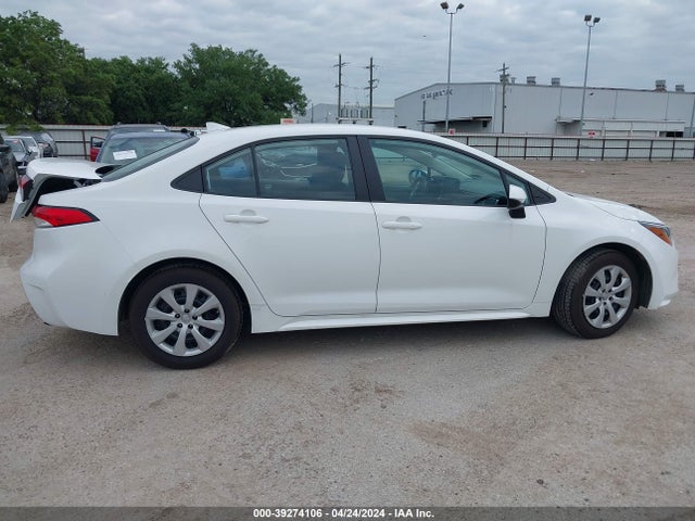 Toyota COROLLA LE 2022 5YFEPMAE4NP289030 Image 13