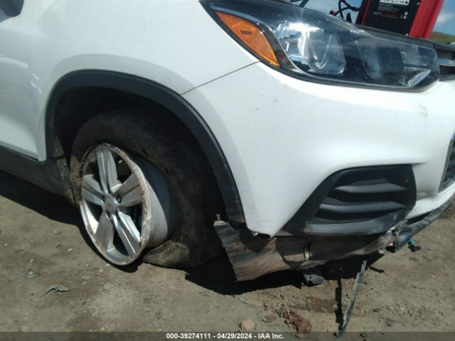 KL7CJNSBXLB090379 Chevrolet Trax Awd Ls