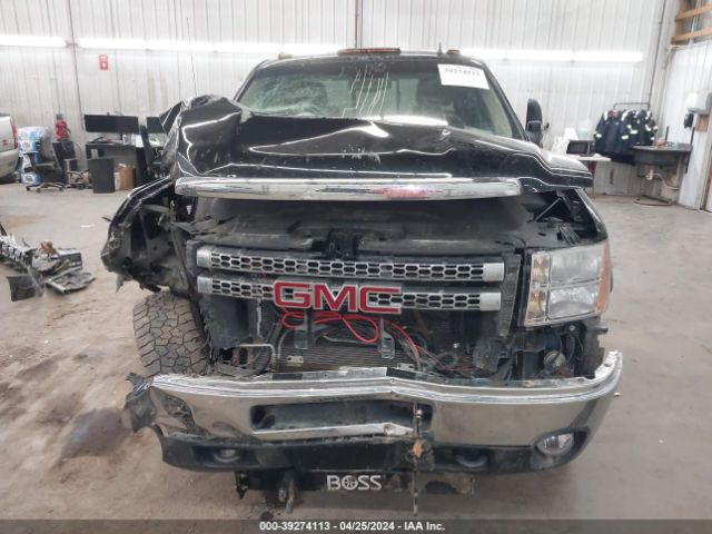 1GT120CG2EF113024 GMC Sierra 2500hd Sle