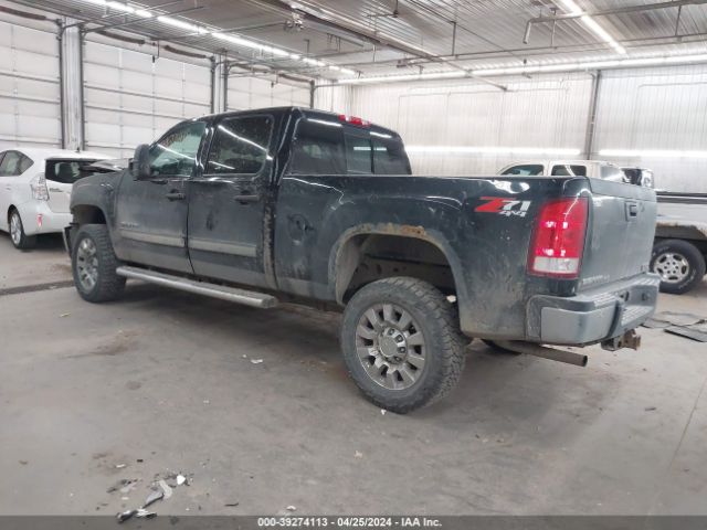 1GT120CG2EF113024 GMC Sierra 2500hd Sle