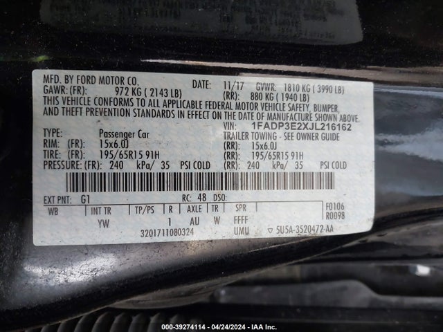 Ford FOCUS S 2018 1FADP3E2XJL216162 Image 9