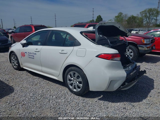 Toyota COROLLA LE 2021 5YFEPMAE2MP162369 Image 3