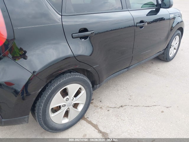 KIA Soul 2015 KNDJN2A21F7786084 Image 17