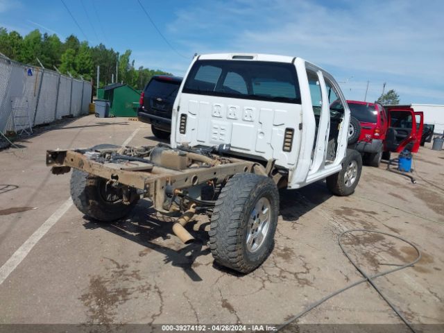 1GCVKREC4GZ153123 Chevrolet Silverado 1500 1lt