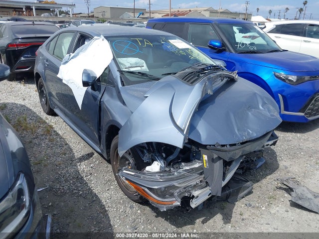 Toyota COROLLA LE 2024 JTDB4MEE9R3024205 Image 1