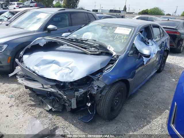 Toyota COROLLA LE 2024 JTDB4MEE9R3024205 Image 2