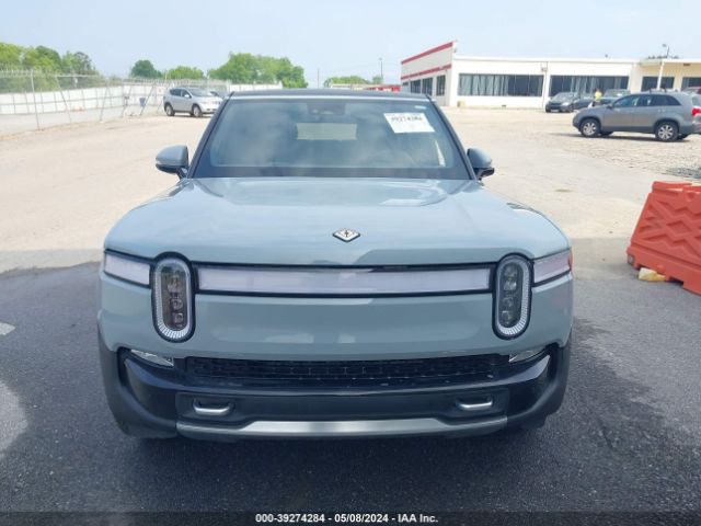 7PDSGABA2PN021017 Rivian R1s Adventure