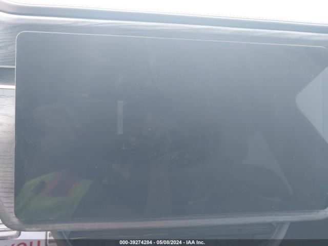 7PDSGABA2PN021017 Rivian R1s Adventure