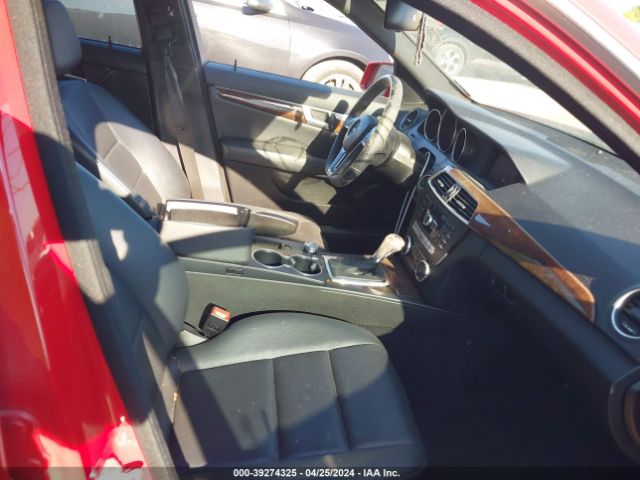 WDDGF4HB3EA938348 Mercedes-Benz C 250 Luxury/sport
