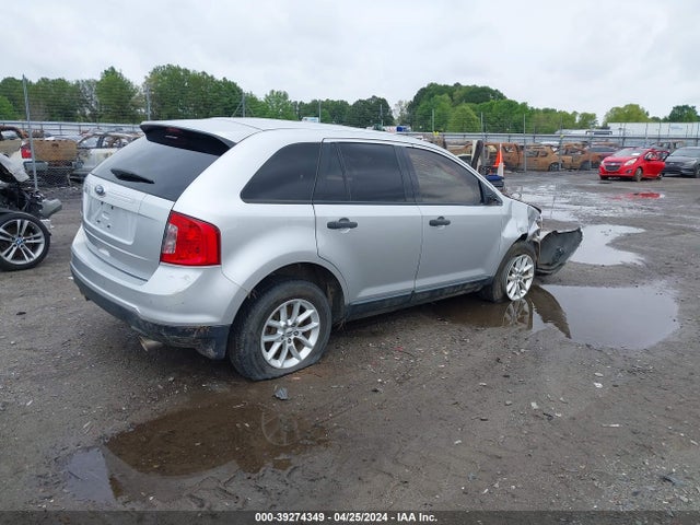 2FMDK3GC0EBA71178 Ford EDGE SE