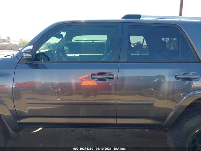 Toyota 4runner Sr5 Premium 2020 JTEBU5JR4L5781888 Image 14