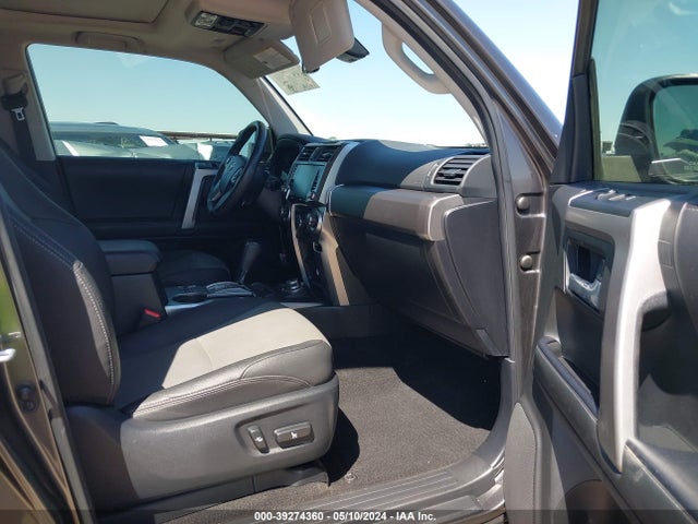 Toyota 4runner Sr5 Premium 2020 JTEBU5JR4L5781888 Image 5