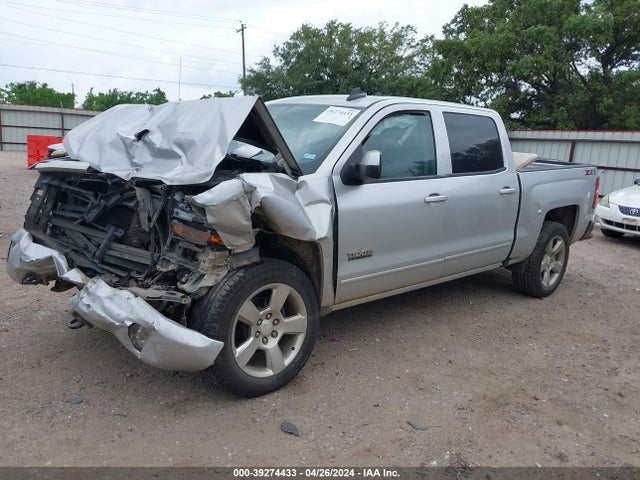 Chevrolet Silverado 1500 2lt 2018 3GCUKREC7JG354307 Image 2