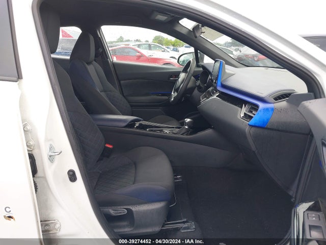 Toyota C-HR XLE 2021 NMTKHMBX3MR139382 Image 5