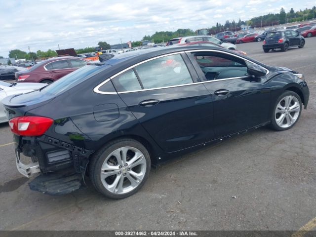 1G1BF5SM9H7130066 Chevrolet Cruze Premier Auto