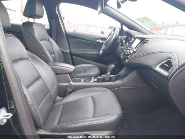 1G1BF5SM9H7130066 Chevrolet Cruze Premier Auto