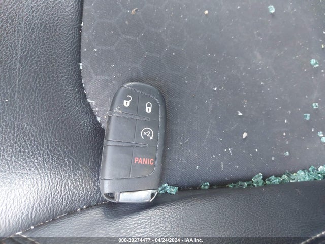 3C4NJDBBXKT840401 Jeep Compass Latitude 4x4