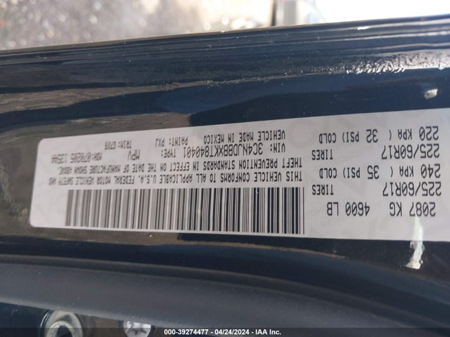 3C4NJDBBXKT840401 Jeep Compass Latitude 4x4