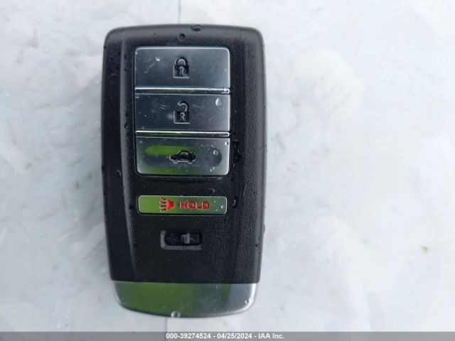 19UUB1F57GA011913 Acura TLX TECH
