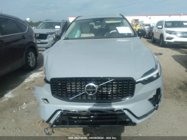 YV4L12RL0R1805360 Volvo Xc60 B5 Plus Dark Theme
