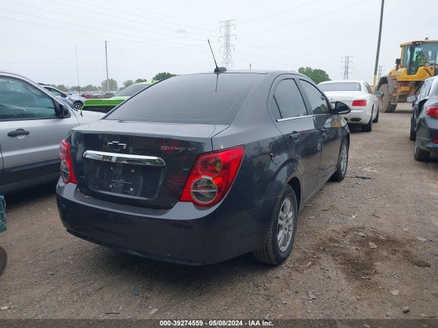 Chevrolet Sonic Lt Auto 2015 1G1JC5SH9F4111345 Image 4