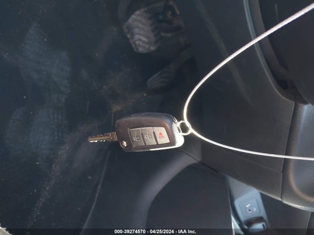 Nissan ROGUE S 2018 KNMAT2MTXJP530061 Image 11