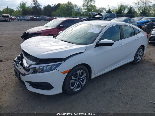 Honda Civic Lx 2018 2HGFC2F54JH603788 Image 2