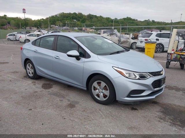 Chevrolet Cruze Ls Auto 2017 1G1BC5SMXH7166793 main image
