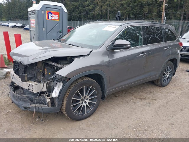 Toyota Highlander Se 2017 5TDJZRFHXHS469732 Image 2