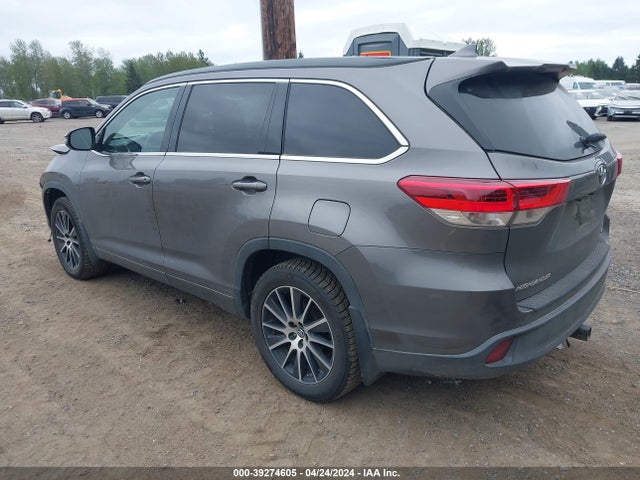 Toyota Highlander Se 2017 5TDJZRFHXHS469732 Image 3