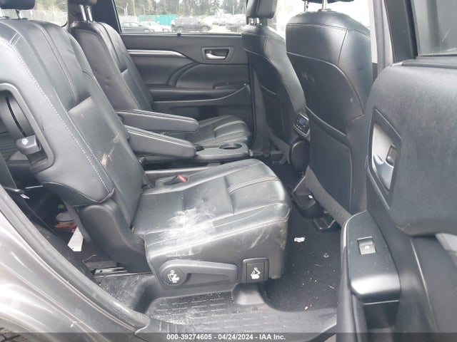 Toyota Highlander Se 2017 5TDJZRFHXHS469732 Image 8