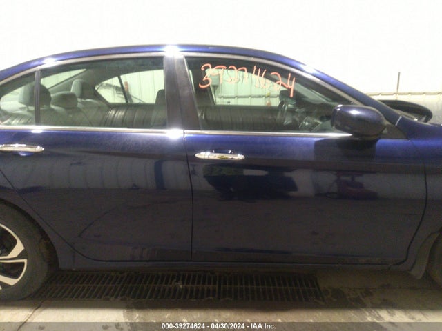 Honda ACCORD LX 2017 1HGCR2F36HA063238 Image 13