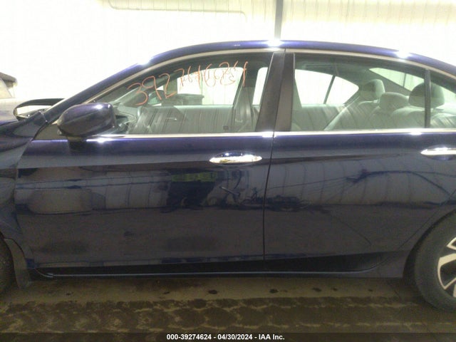 Honda ACCORD LX 2017 1HGCR2F36HA063238 Image 14