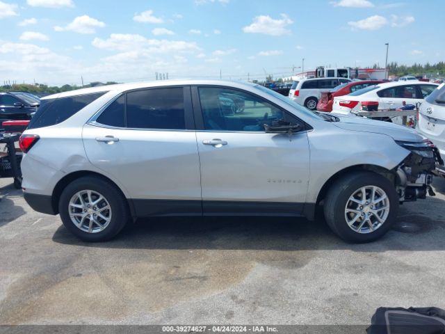 3GNAXUEV8NL189557 Chevrolet Equinox Awd Lt